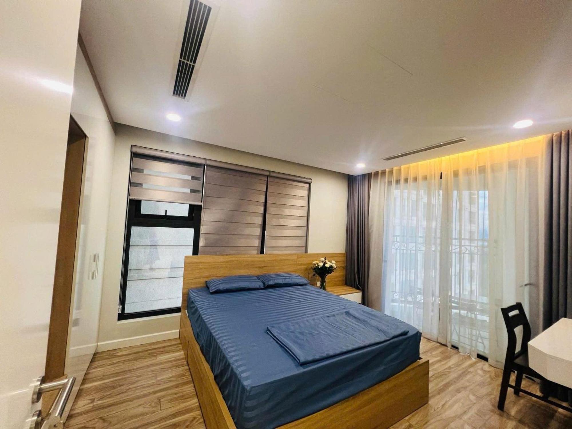 Nest Seekers - D'leroi Soleil Building - Lakeview * Hanoi